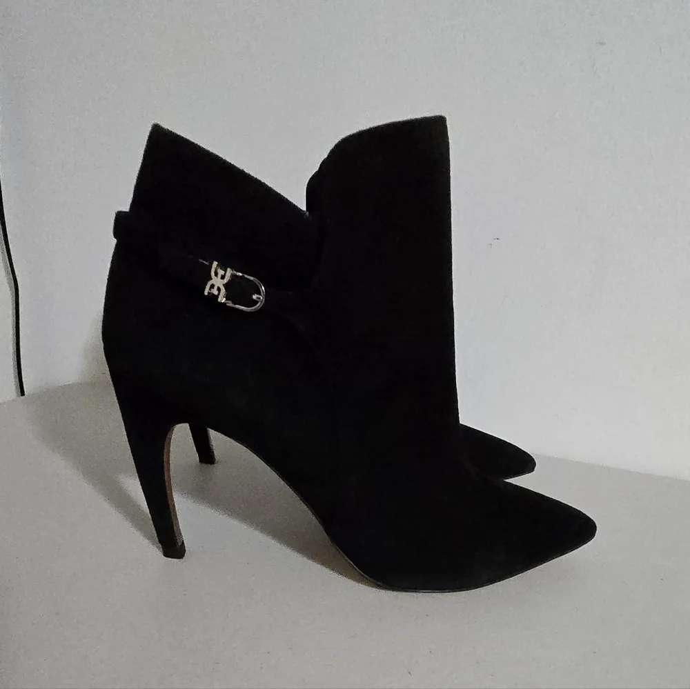 Sam Edelman Black Suede Fiora Ankle Heel Boot Size 7 - Picture 2 of 14